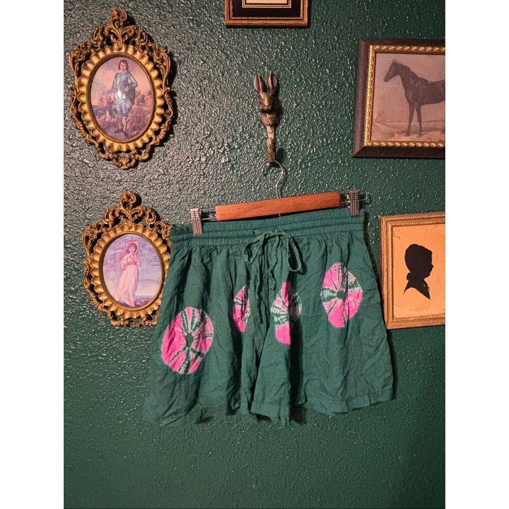Elam Green Pink Patterned Rayon Shorts Sz Large